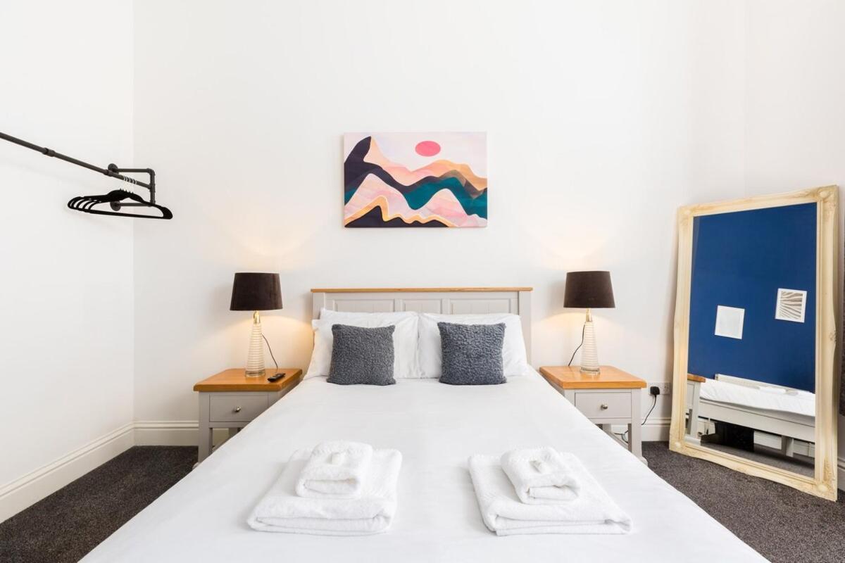 1-Bedroom Apartment In Leamington Spa With Free Parking Exterior foto