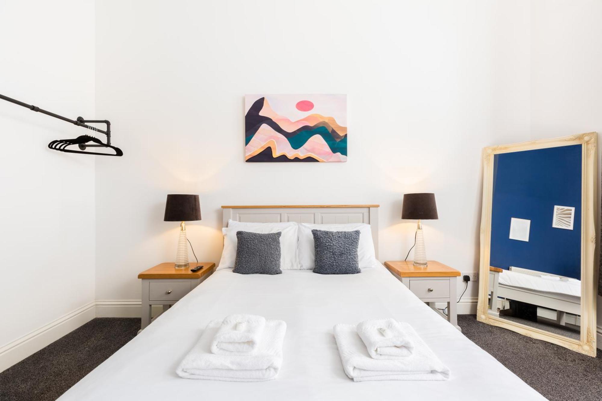 1-Bedroom Apartment In Leamington Spa With Free Parking Exterior foto